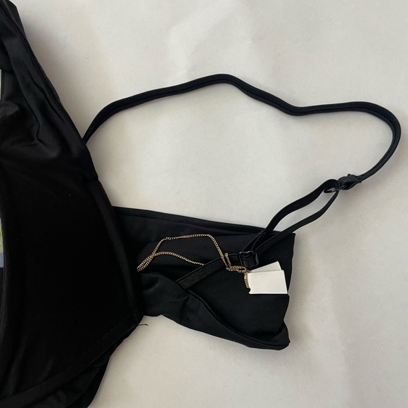 🦋💙🐰 Beach bunny swim top - Picture 3 of 4